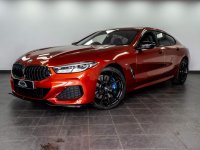 BMW 8 SERIES