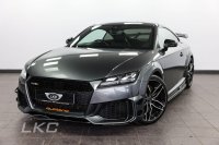 AUDI TT RS